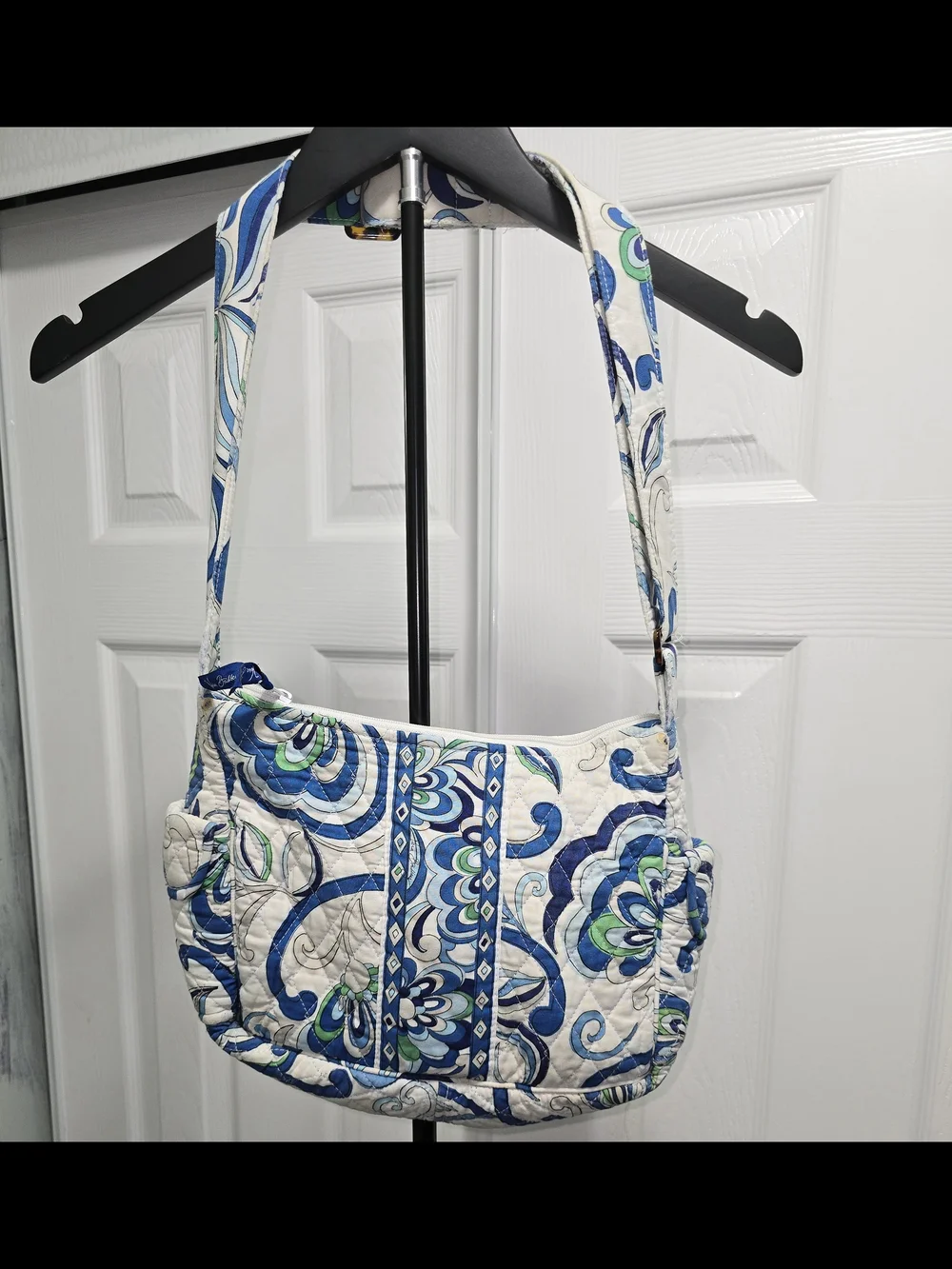 Vera Bradley Mediterranean White quilted cotton hobo bag